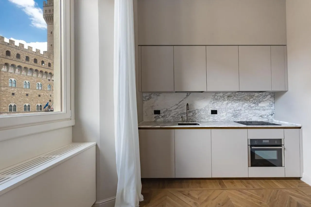 Apartments Florence - Palazzo Signoria Luxury Apartments 9