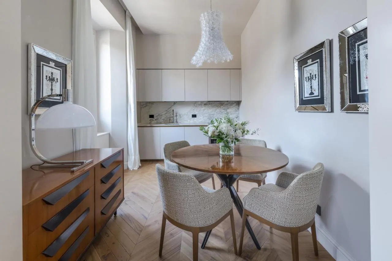 Apartments Florence - Palazzo Signoria Luxury Apartments 9